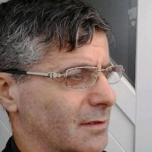 CARLO ☮️🏰☮️