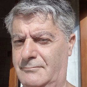 CARLO ☮️🏰☮️