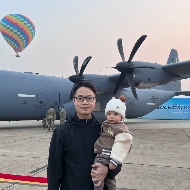 Lê Văn Công profile