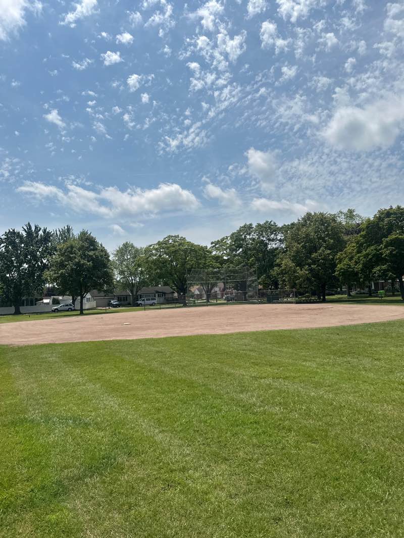 walking near me in Penn-Vassar Park in summer