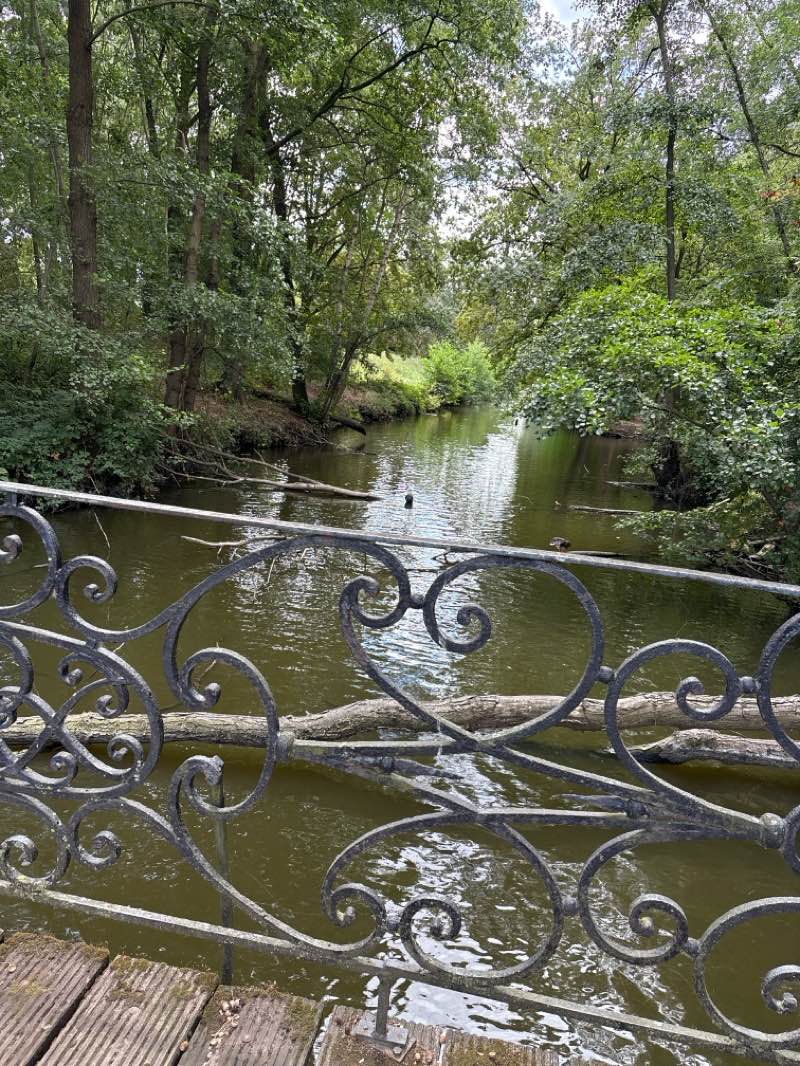 walking near me in Fort 2 in autumn