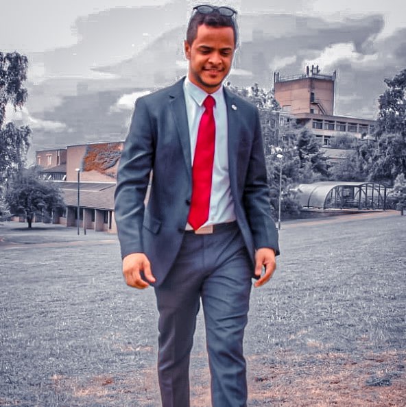 𝑍ᴬᴴᴱᴿ𝐴𝐿ᴬᴹᴿᴵ