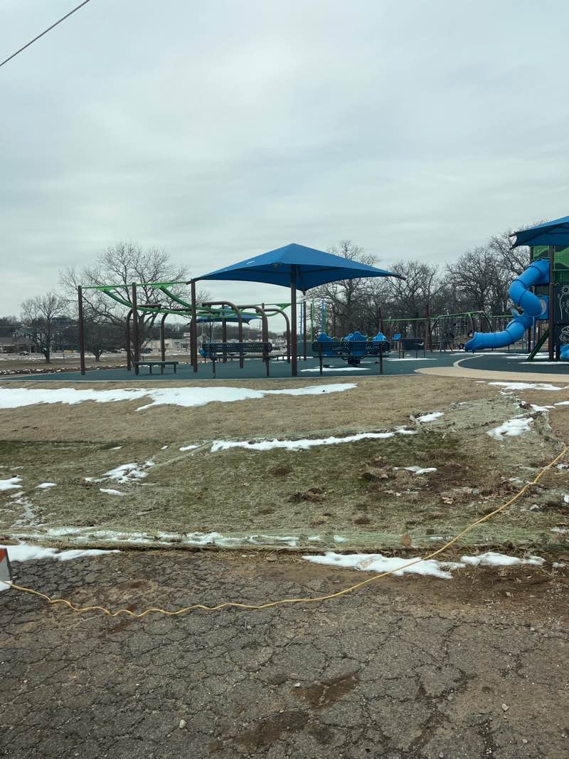 walking near me in Seminole Municipal Park in winter