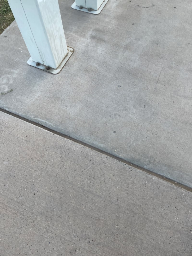 walking near me in Valle Hermoso Park in winter