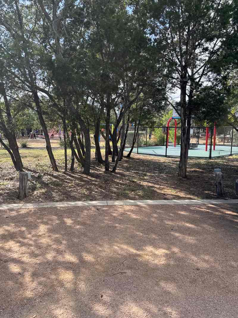 walking near me in Lakewood Park in summer