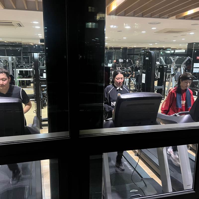 살려고 걷는 사람들 🏃‍♂️🏃‍♀️ misun post image