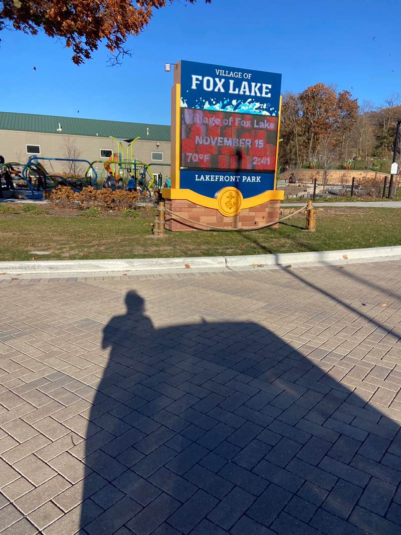 walking near me in Lakefront Park in autumn