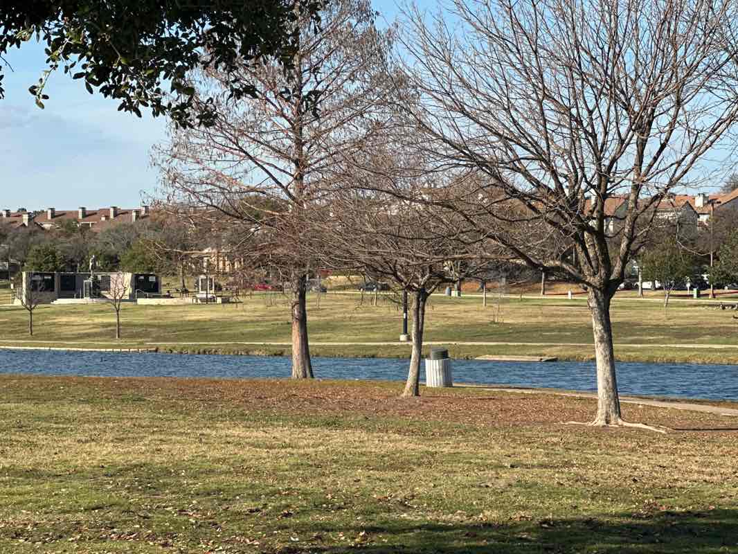 walking near me in Thomas Jefferson Park in winter