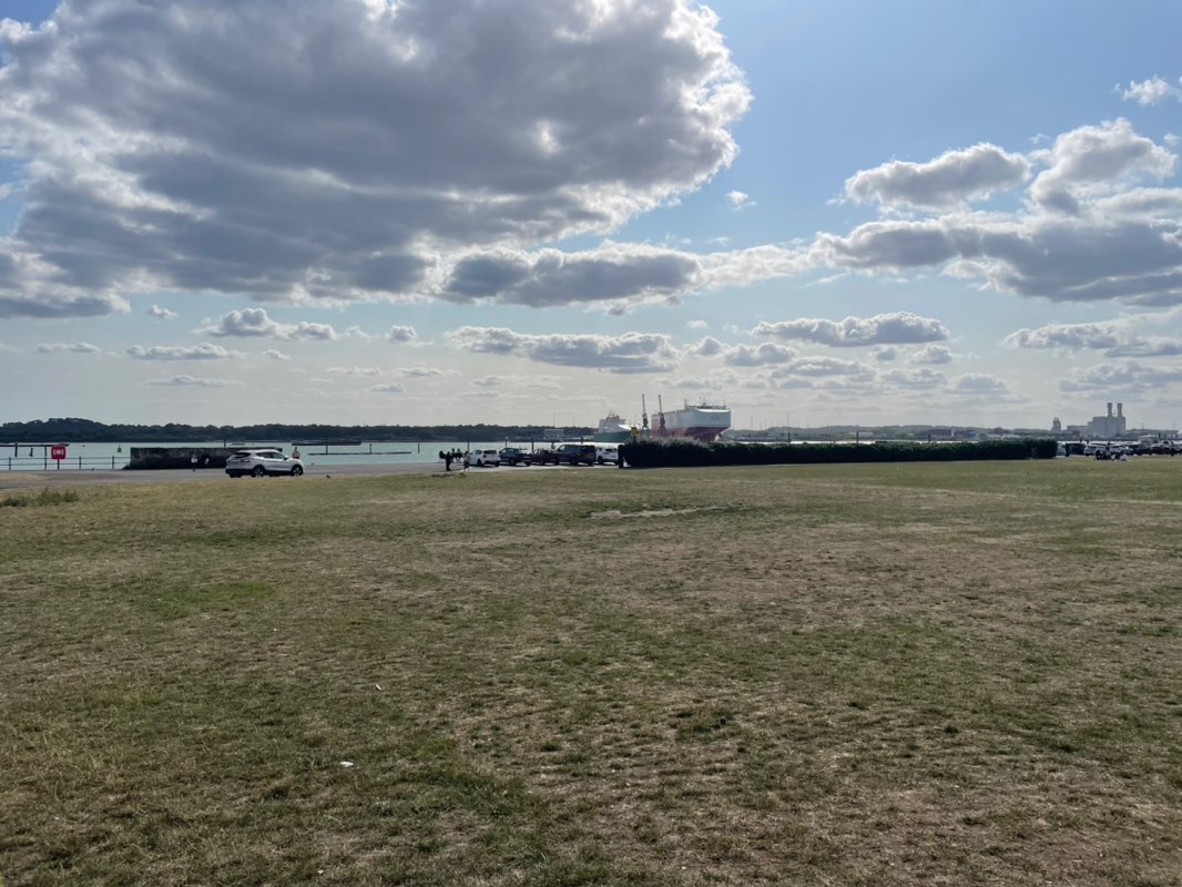walking near me in Mayflower Park in autumn