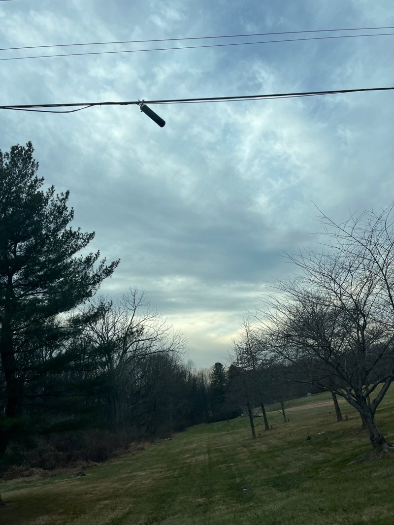 walking near me in Hickory Park in winter