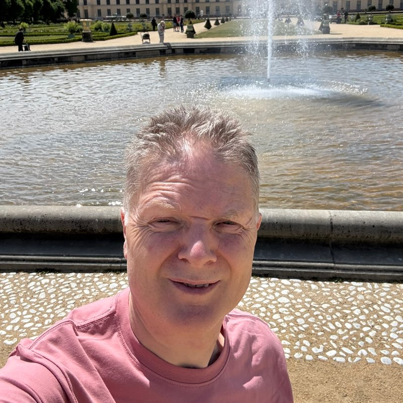 eddie🇳🇱🏃‍♂️⚽️🍓🥝🙋‍♂️ profile