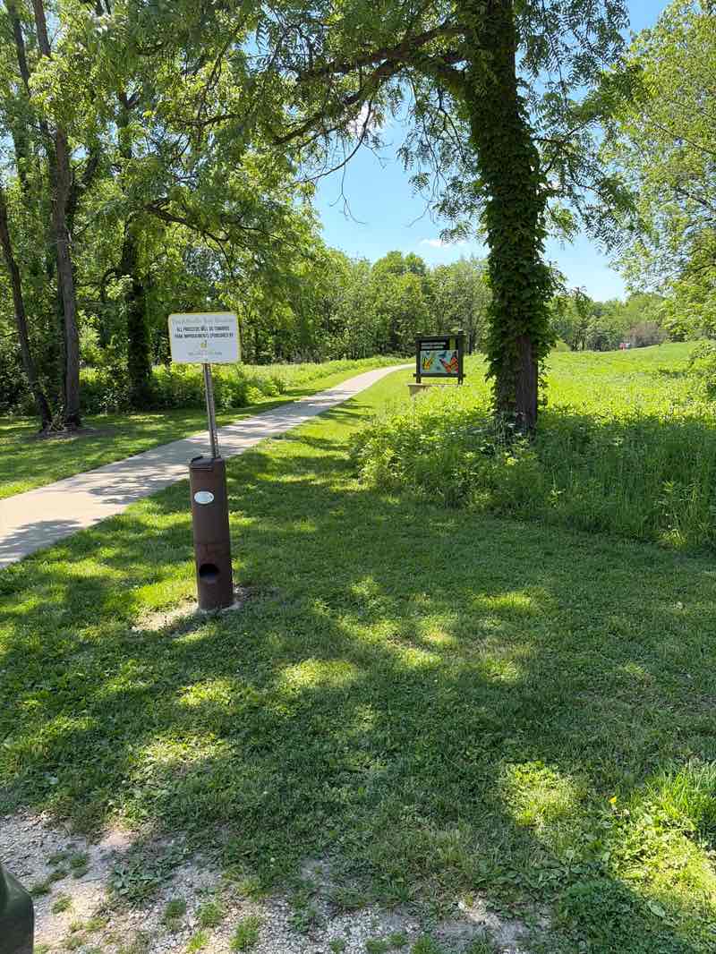 walking near me in Bellevue State Park in summer