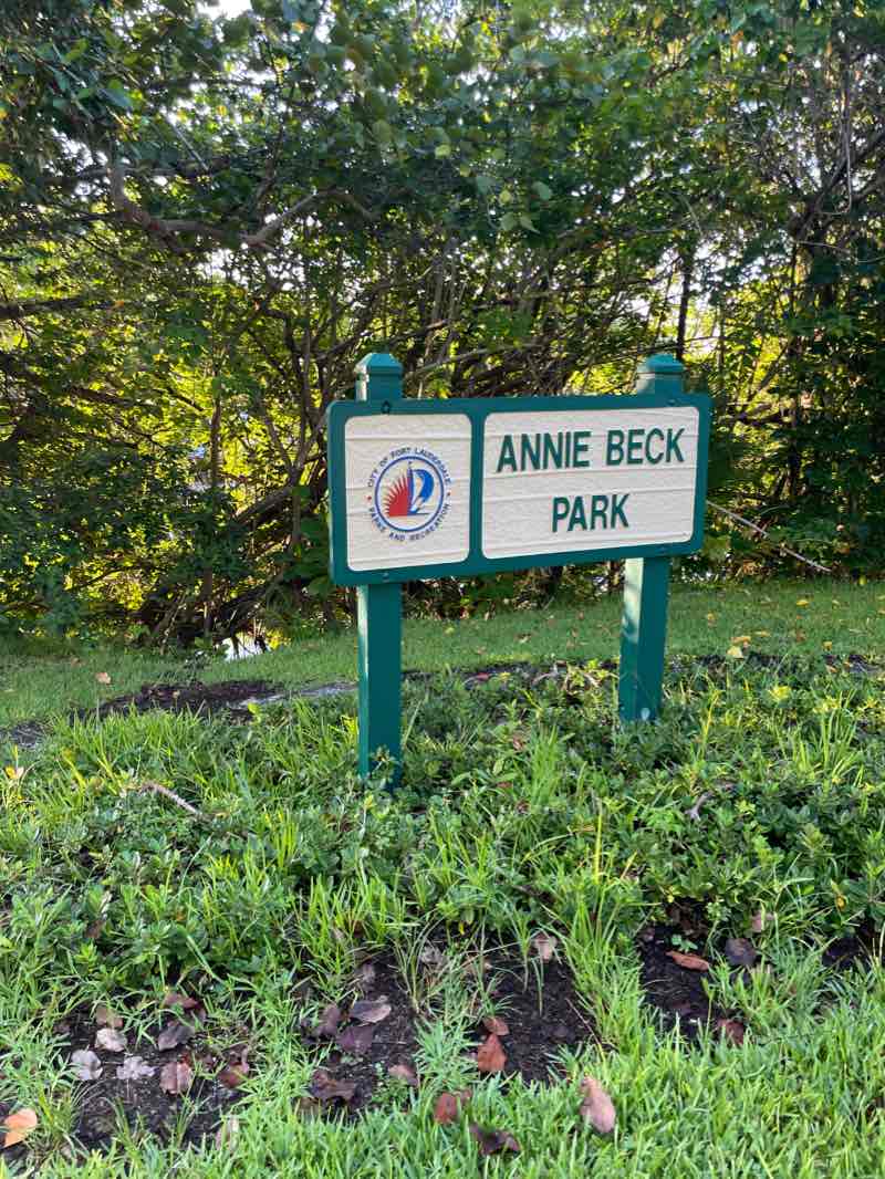 walking near me in Victoria Park in winter