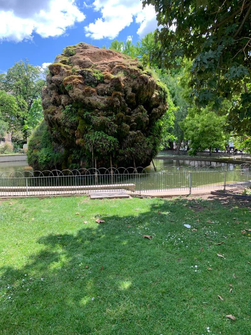 walking near me in Parc Tastavin in winter