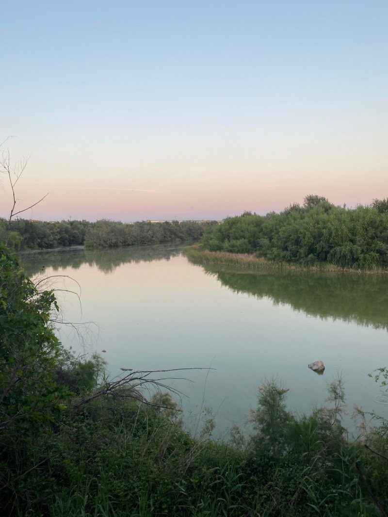 walking near me in Jardines de la Victoria in winter