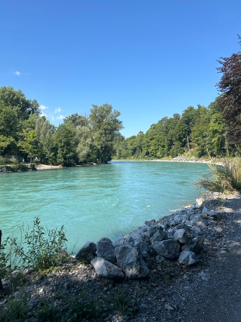 walking near me in Florapark in winter