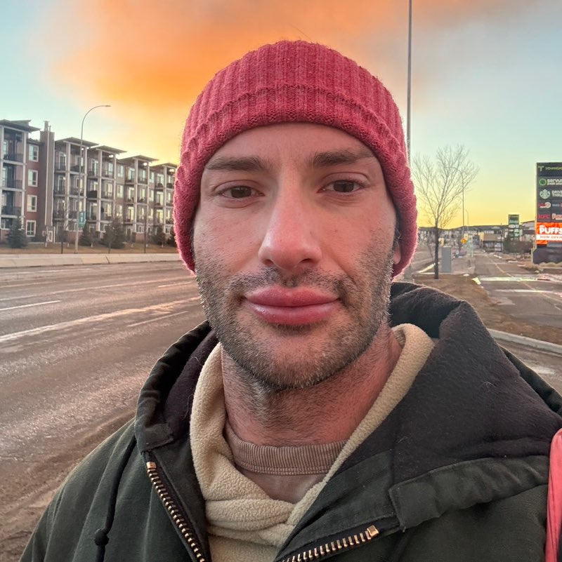Vincenzo-YYC 🇮🇹