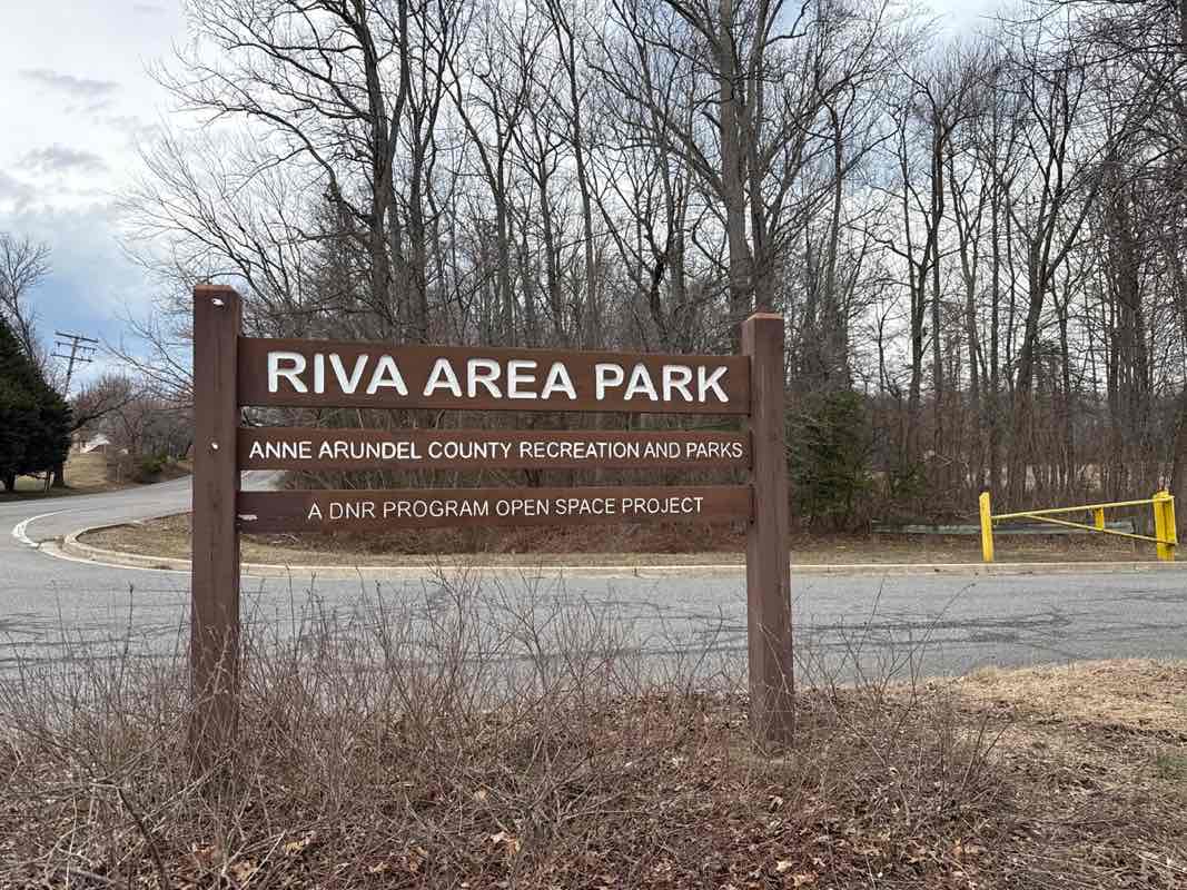 walking near me in Riva Area Park in winter