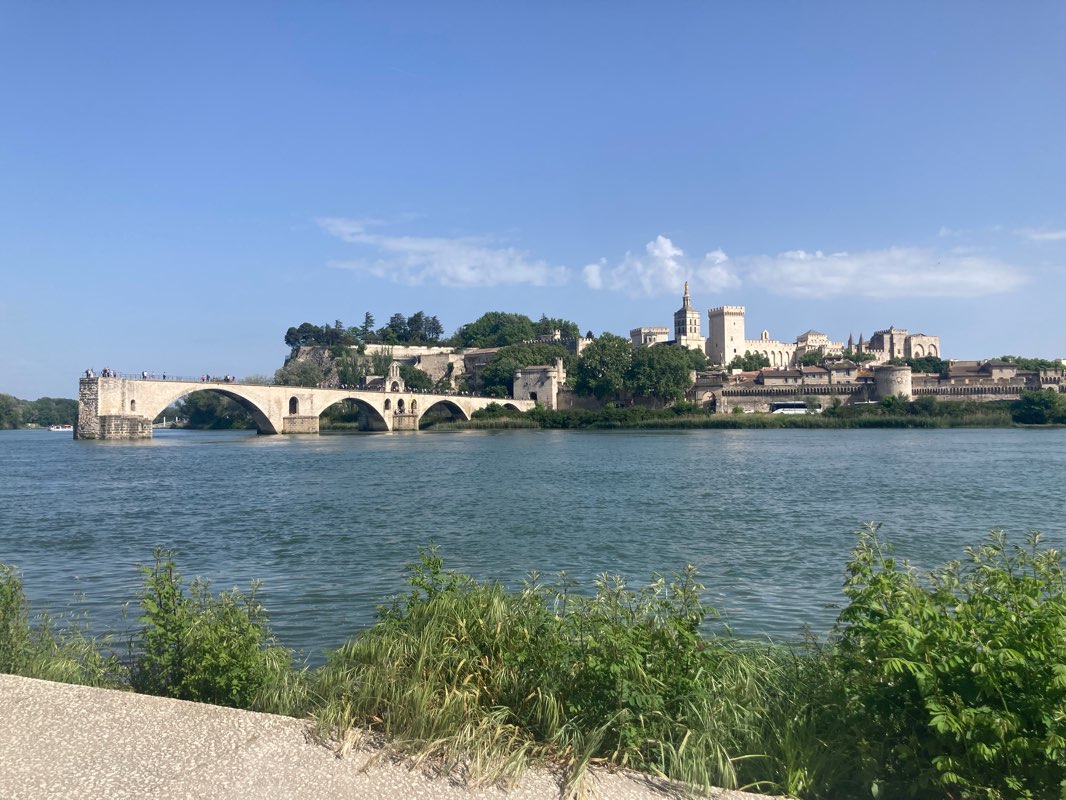 walking near me in Rocher des Doms in spring