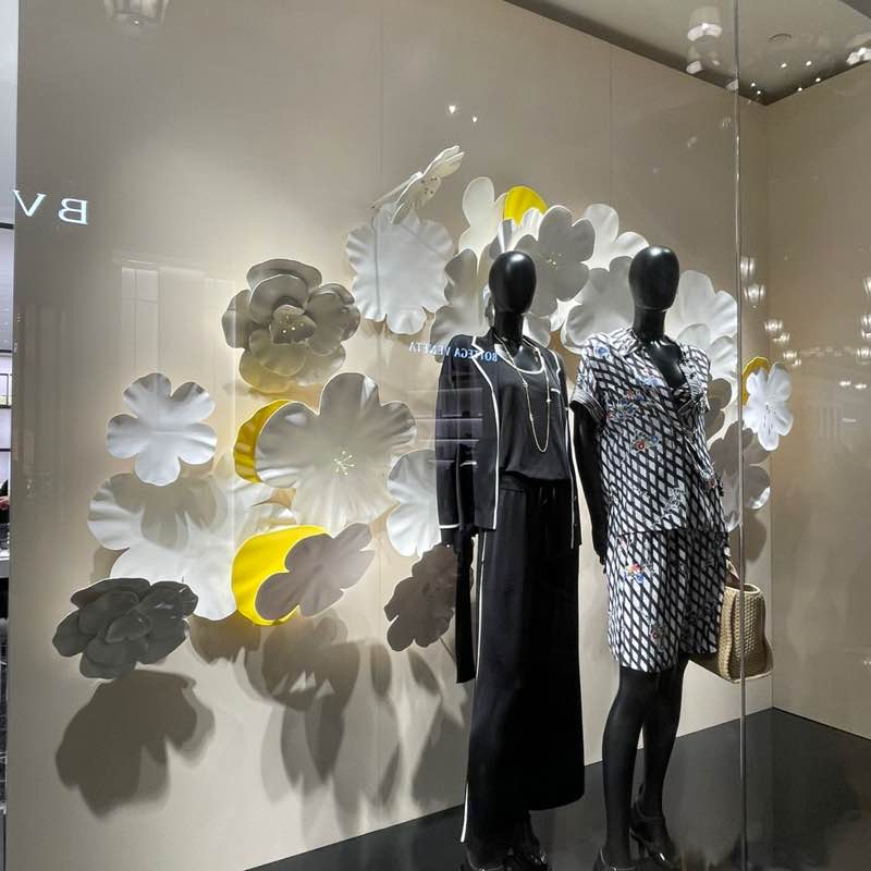 Jennifer 🇺🇸 post 3