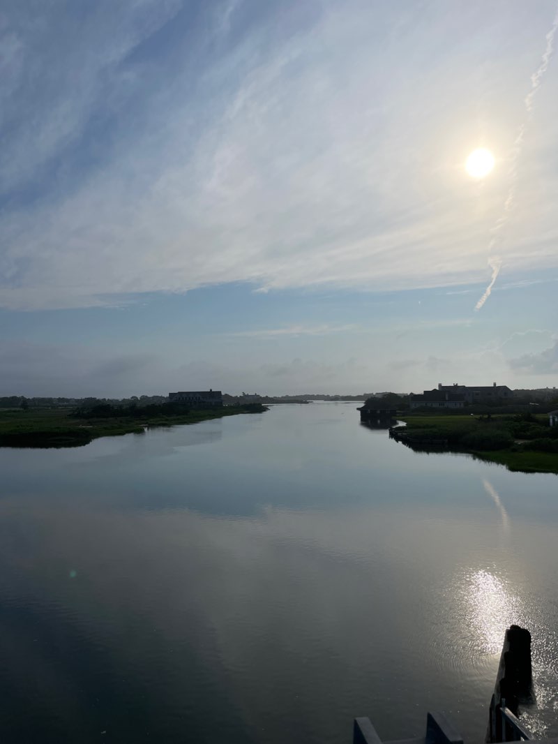 walking near me in Shinnecock County Park East in winter