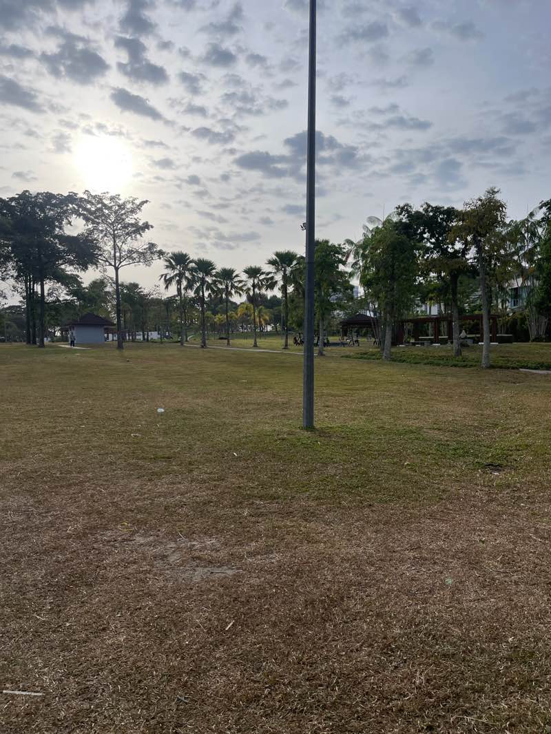 walking near me in Setia Tropika Park in winter
