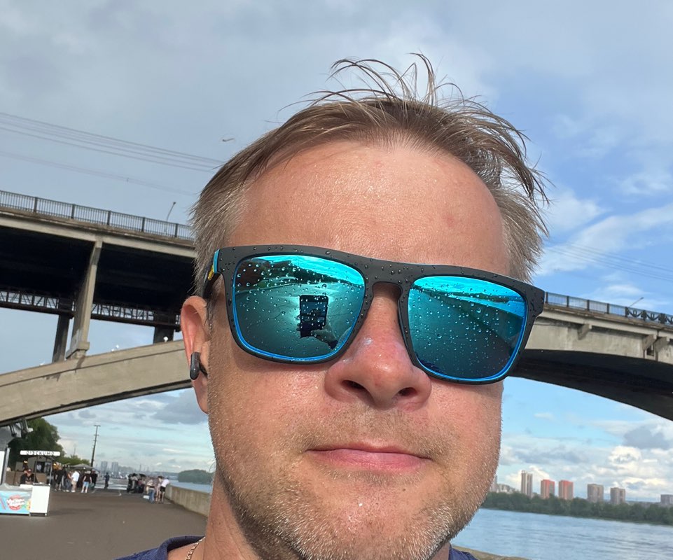 Виктор profile