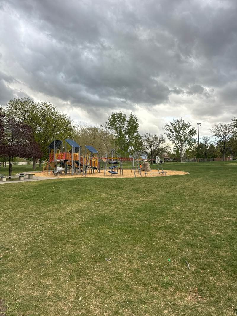 walking near me in Southridge Park in spring