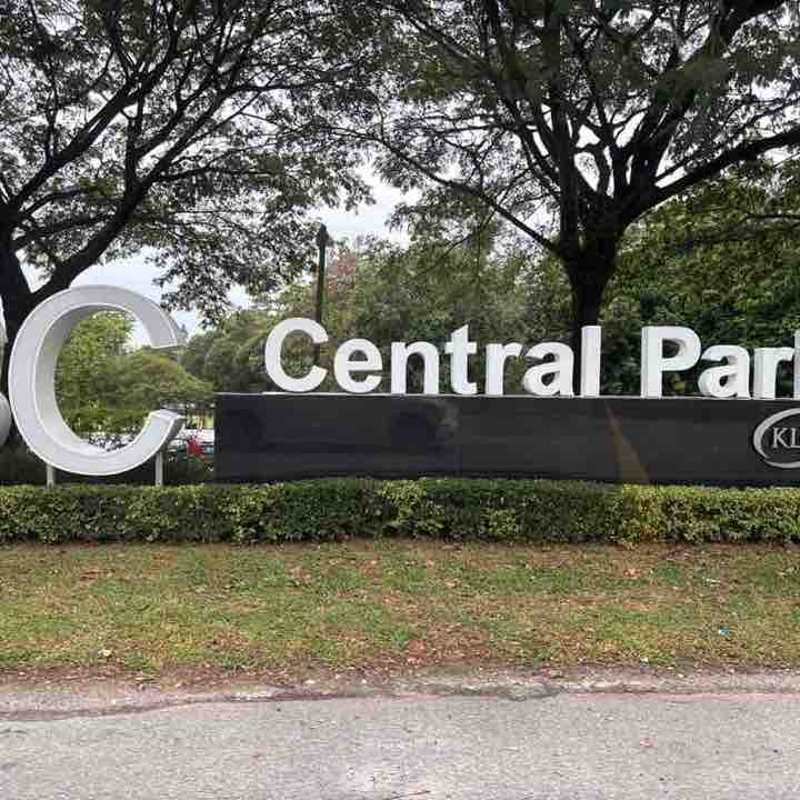 Siti Khadijah post 2