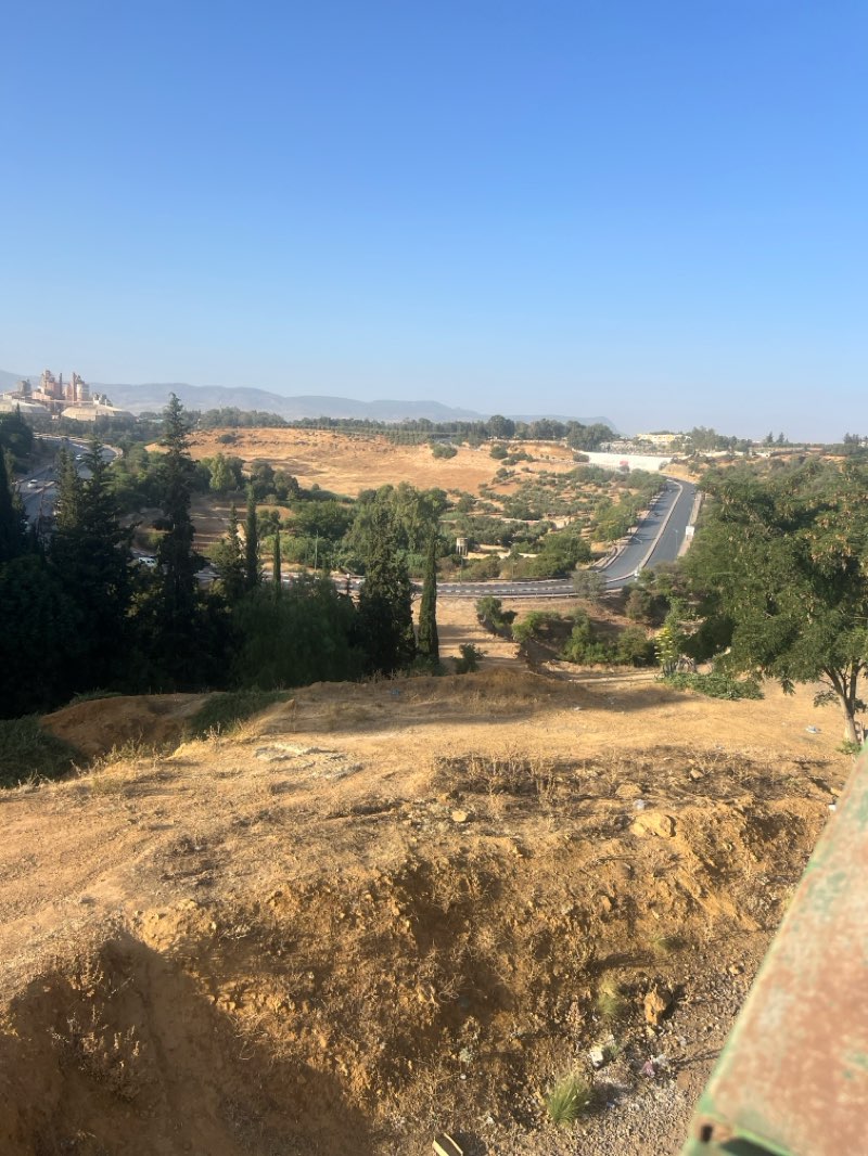 walking near me in Jardin Bab Tizimi حديقة باب تيزمي in autumn