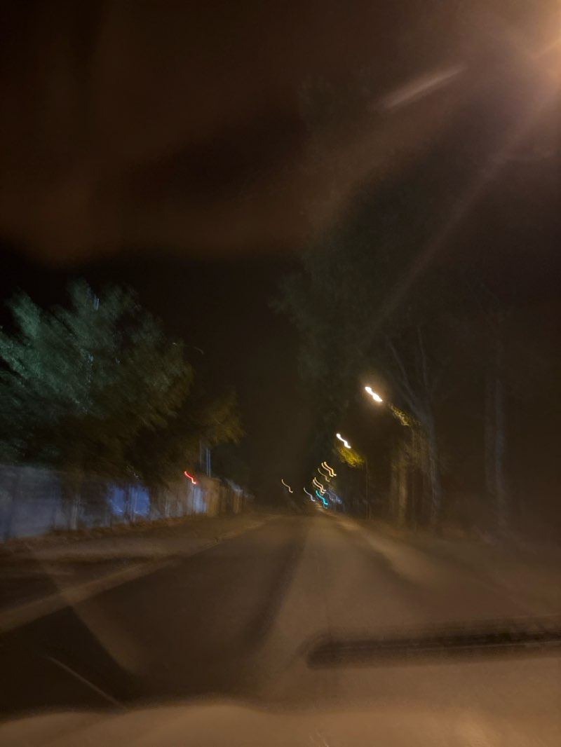 walking near me in Parc Leonardo da Vinci in autumn