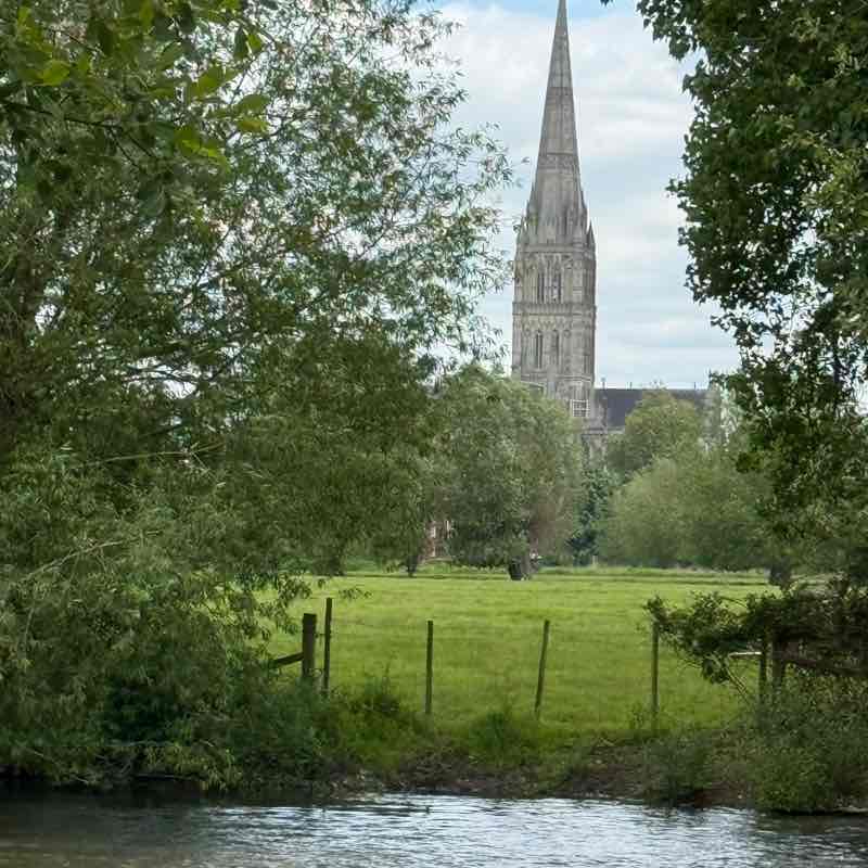 Moira R, Wiltshire 🇬🇧 🇸🇪 😎 post 1
