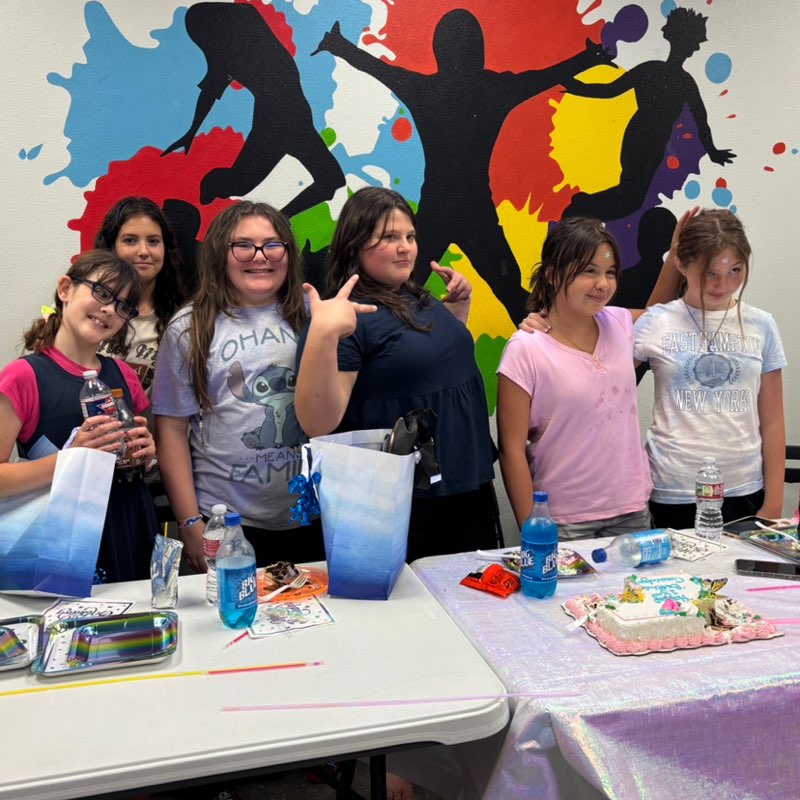 butterfly grace 🦋💃