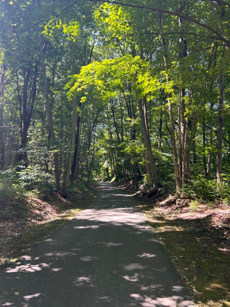 walking near me in Muscoot River Unit in summer