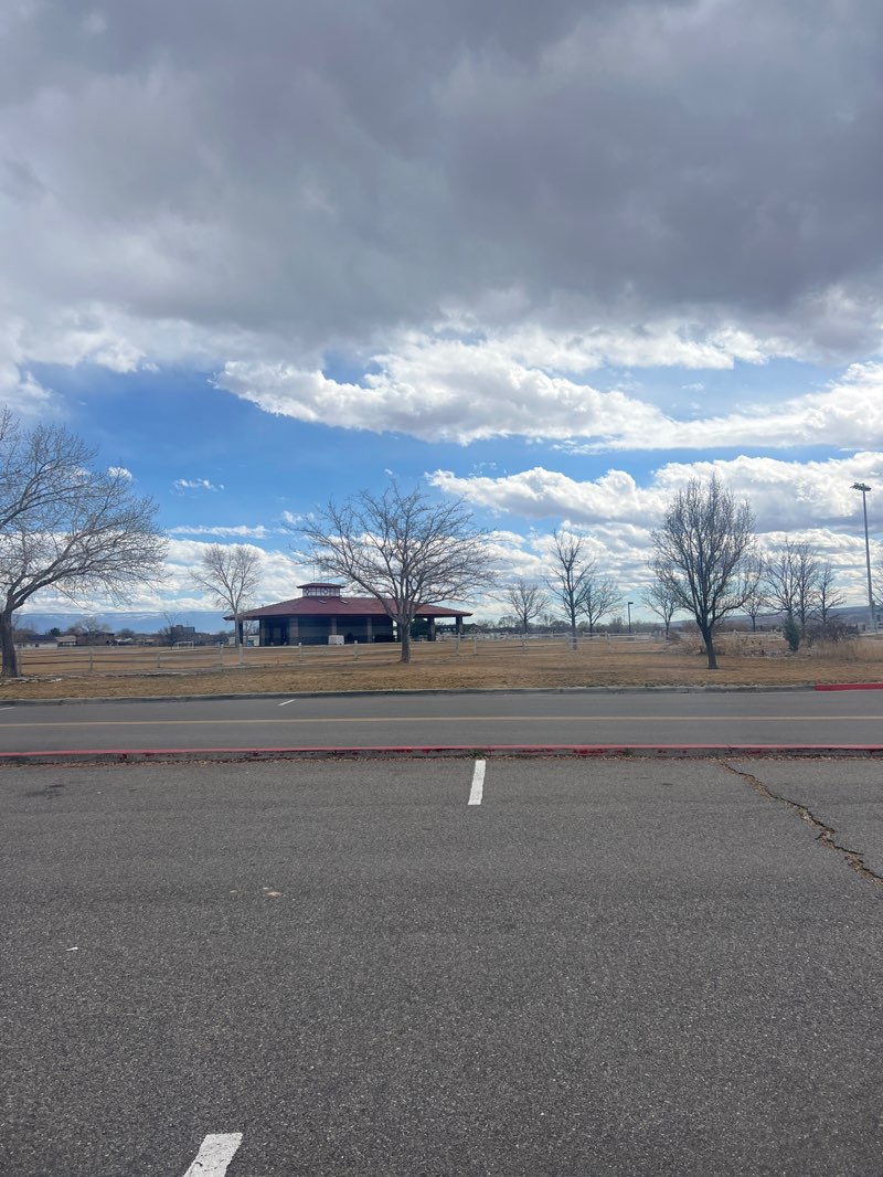 walking near me in Canyon View Park in spring