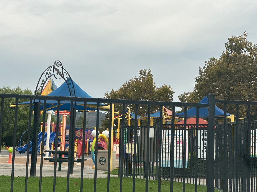 walking near me in Margarita Community Park in autumn