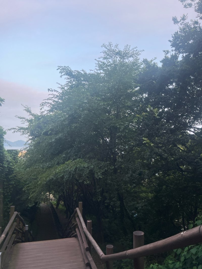 walking near me in 다대포 해변공원 in summer