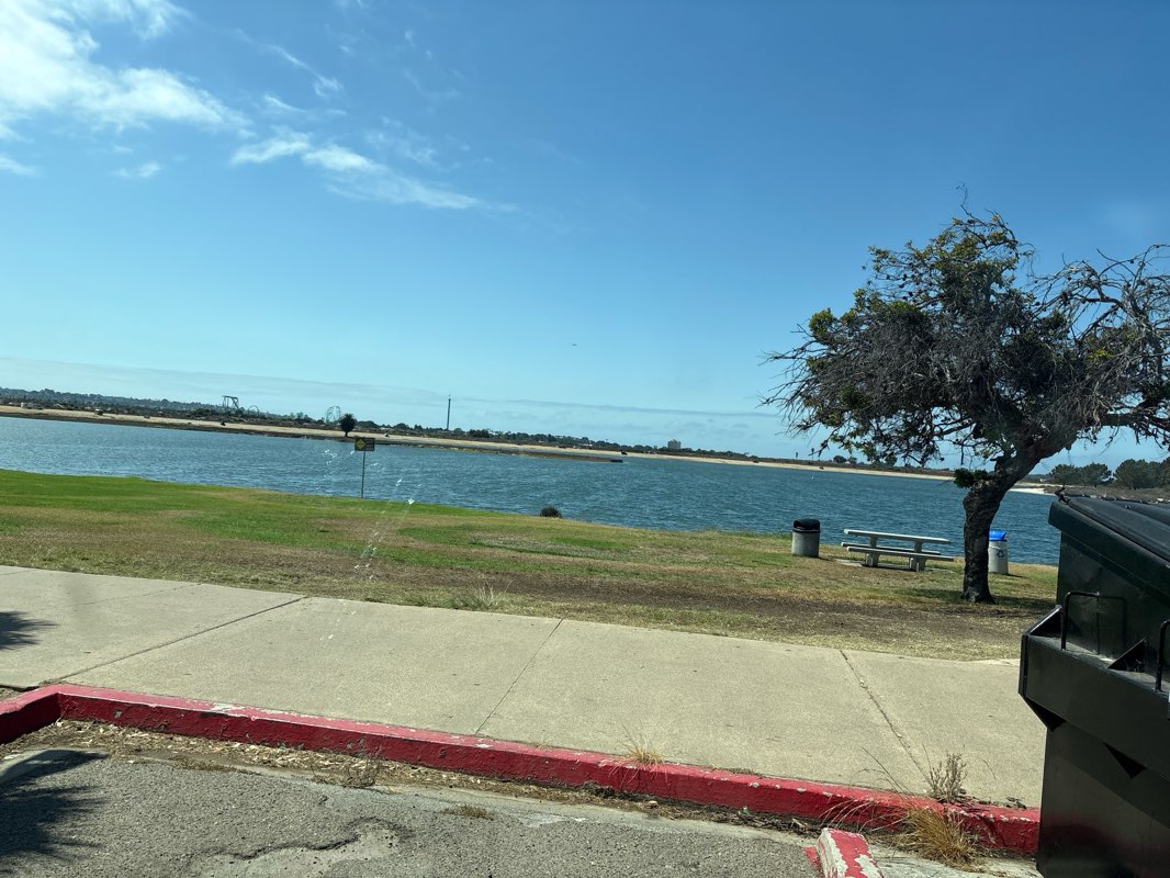 walking near me in Mission Bay Park in autumn