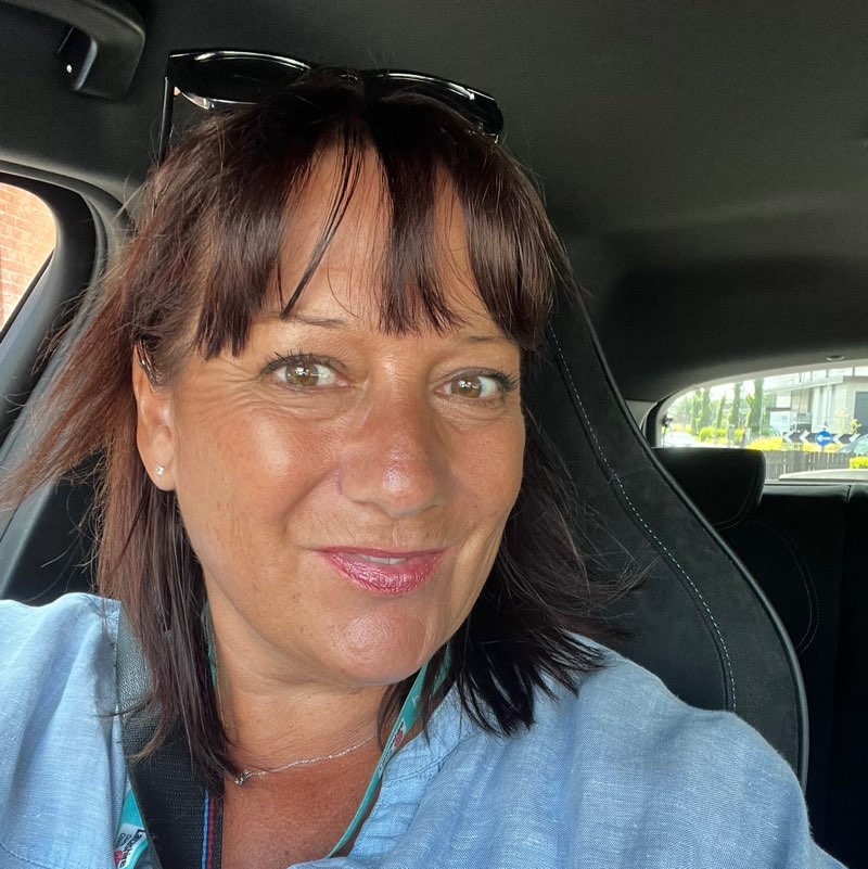 Rachel 🏴󠁧󠁢󠁥󠁮󠁧󠁿