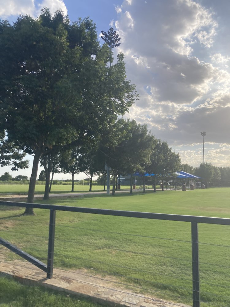 walking near me in Roanoke Parks and Recreation in autumn