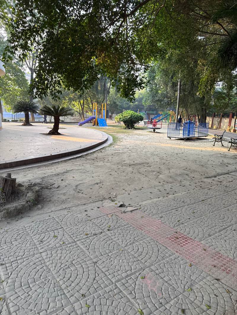 walking near me in Shraddhanjali Kanan in winter