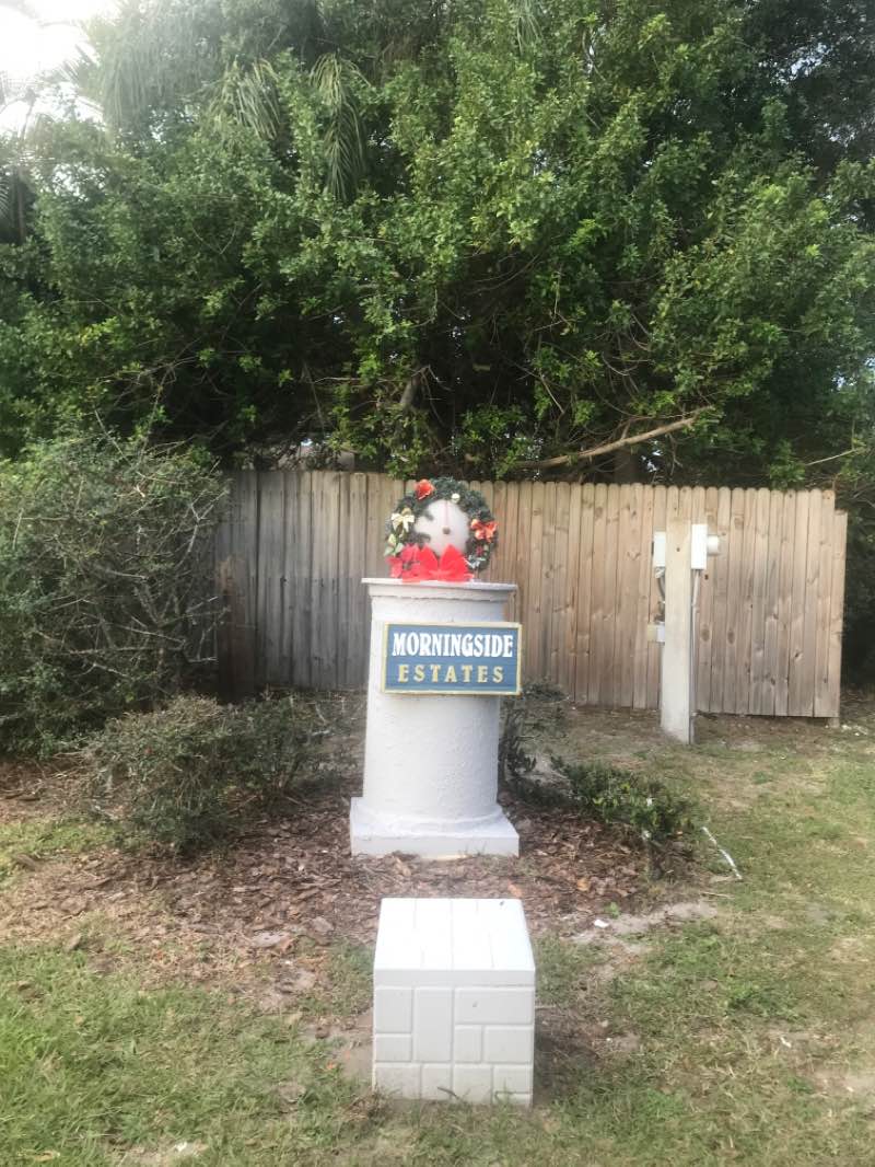 walking near me in Morningside Recreation Complex in winter