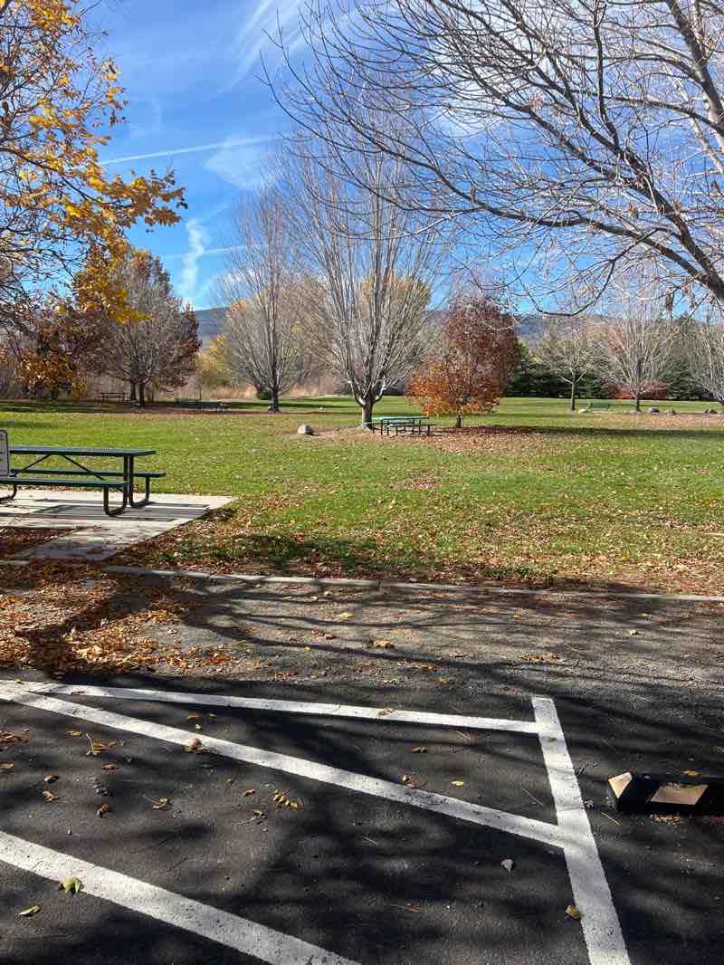 walking near me in Anderson Park in autumn