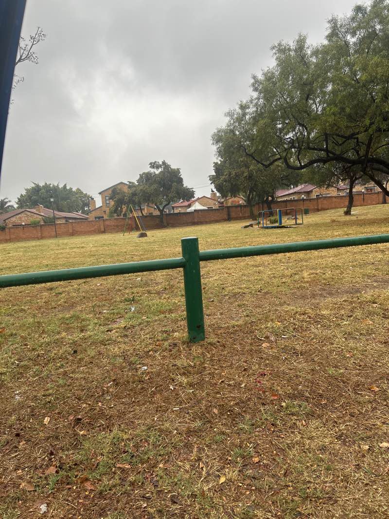 walking near me in Mersula Park in spring