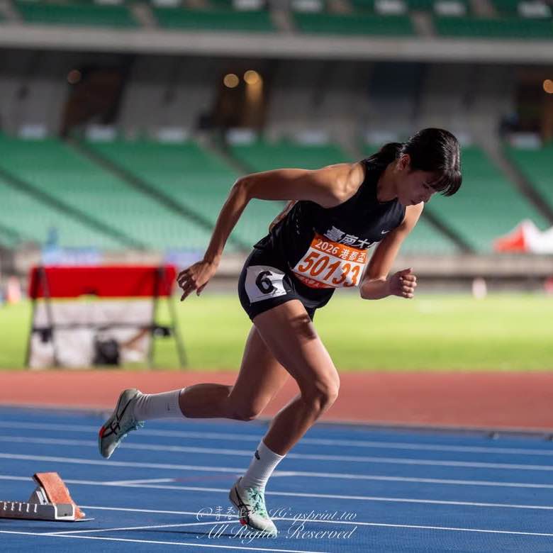 Chinese Women Runners Anthony post image