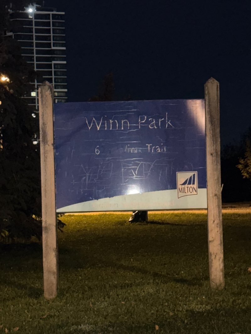 walking near me in Winn Park in autumn