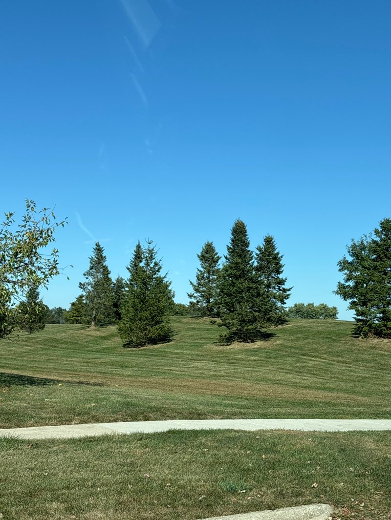 walking near me in Southeast Community Park in autumn
