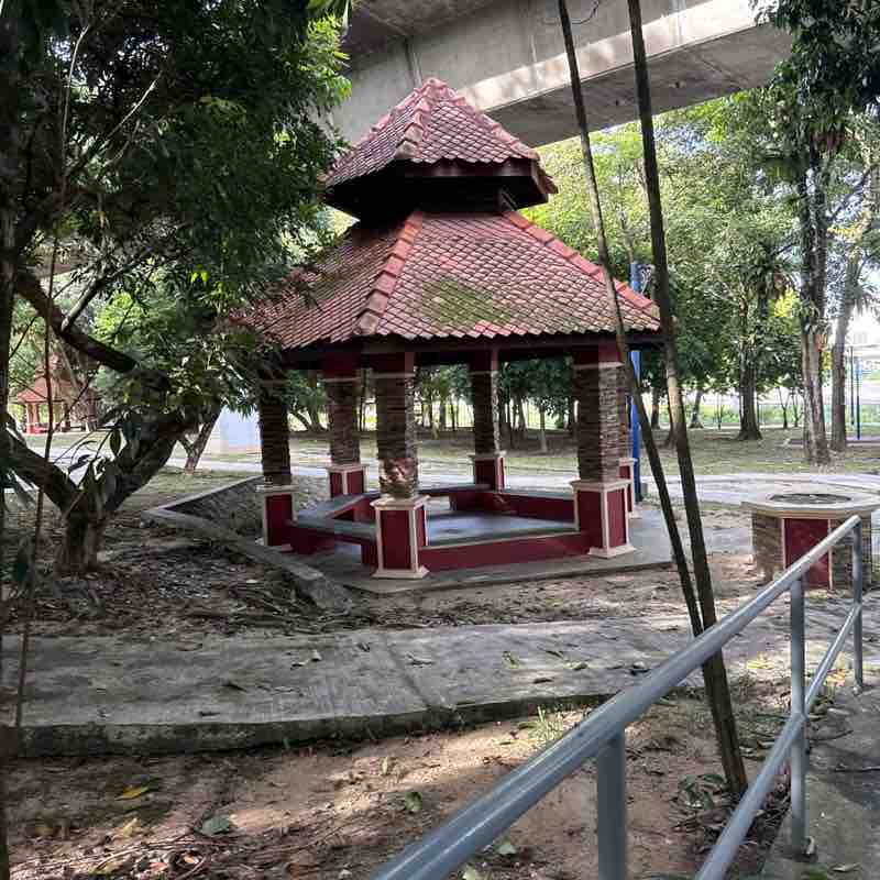 Johnathan Foo Leong post 1