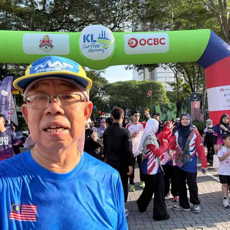 Johnathan Foo Leong post 1