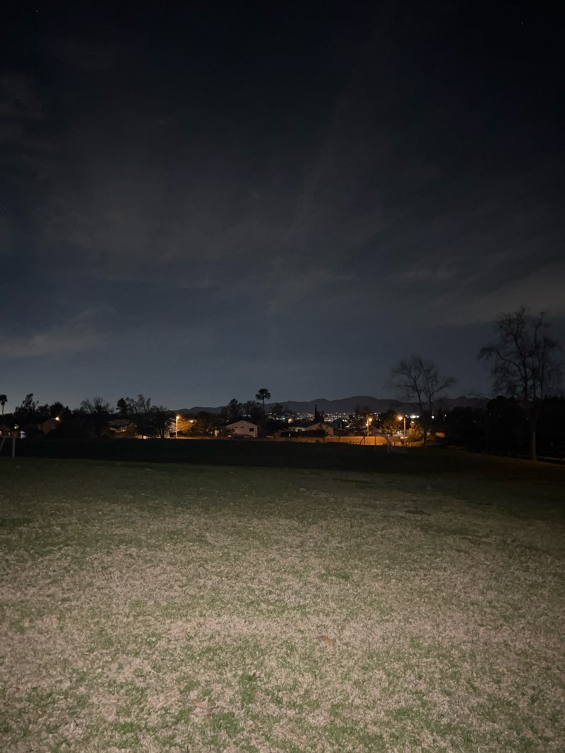 walking near me in Crucero Park in winter